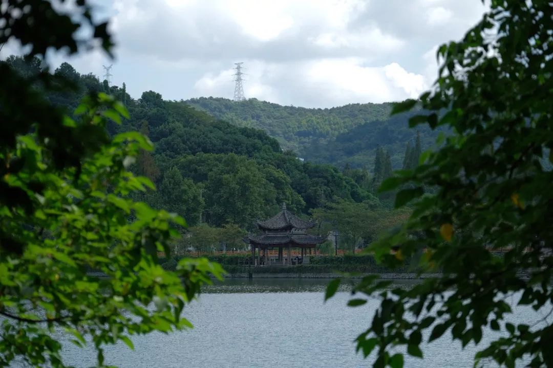 登山祈福重阳节图片_重阳登山祈福_重阳节登山祝福语