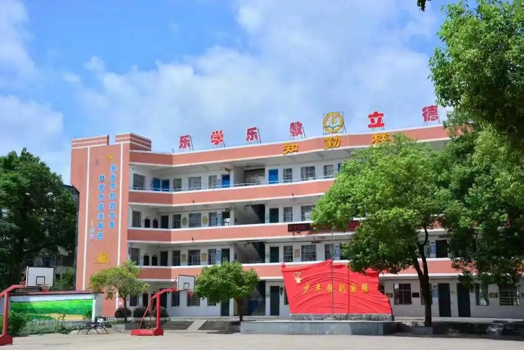 赠汪伦简笔画_赠汪伦简笔画_赠汪伦简单画法