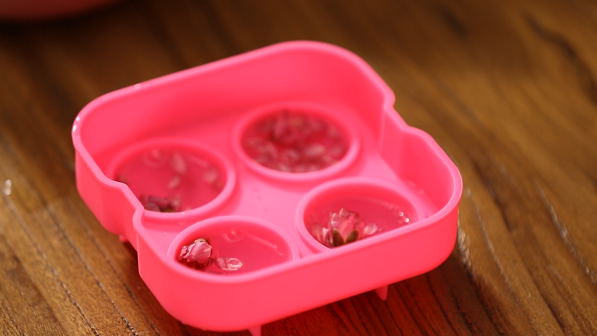 好吃饼玄信水饺怎么做_玄信水饼的做法视频_水信玄饼好吃吗